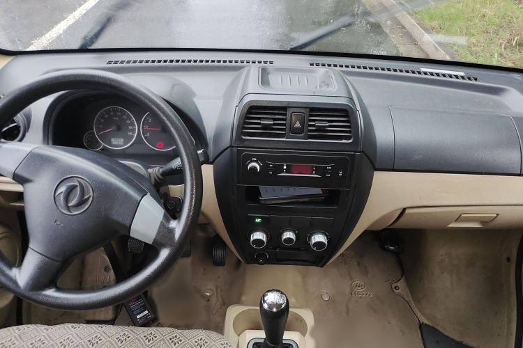 Used Dongfeng Xiaokang C37 2018 1.5L Premium II DK15 Audio And AC Panel