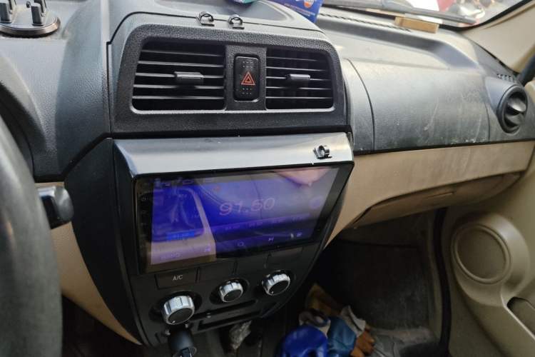Used Dongfeng Xiaokang C37 2018 1.5L Premium II DK15 Audio And AC Panel
