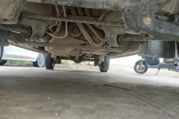 Used Dongfeng Xiaokang C37 2018 1.5L Premium II DK15 Chassis Front