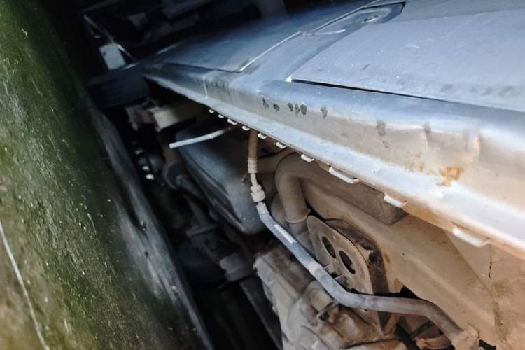 Used Dongfeng Xiaokang C37 2018 1.5L Premium II DK15 Chassis Front Right