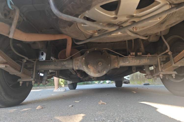 Used Dongfeng Xiaokang C37 2018 1.5L Premium II DK15 Chassis Rear