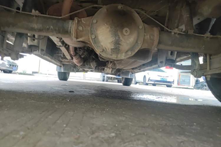 Used Dongfeng Xiaokang C37 2018 1.5L Premium II DK15 Chassis Rear