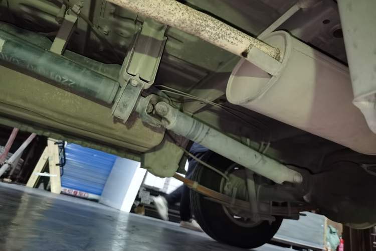 Used Dongfeng Xiaokang C37 2018 1.5L Premium II DK15 Chassis Rear Left