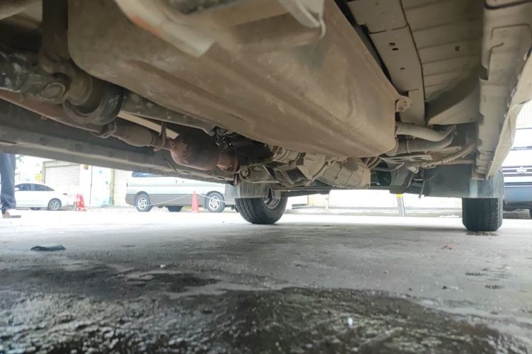 Used Dongfeng Xiaokang C37 2018 1.5L Premium II DK15 Chassis Rear Right