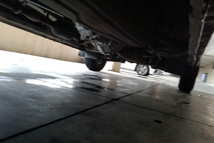 Used Dongfeng Xiaokang C37 2018 1.5L Premium II DK15 Chassis Rear Right