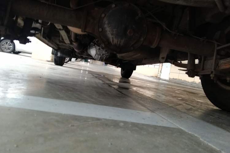 Used Dongfeng Xiaokang C37 2018 1.5L Premium II DK15 Chassis Rear