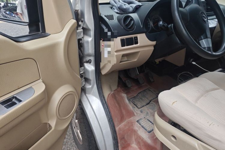 Used Dongfeng Xiaokang C37 2018 1.5L Premium II DK15 Driver Seat