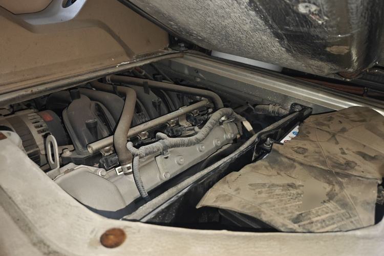 Used Dongfeng Xiaokang C37 2018 1.5L Premium II DK15 Engine Bay
