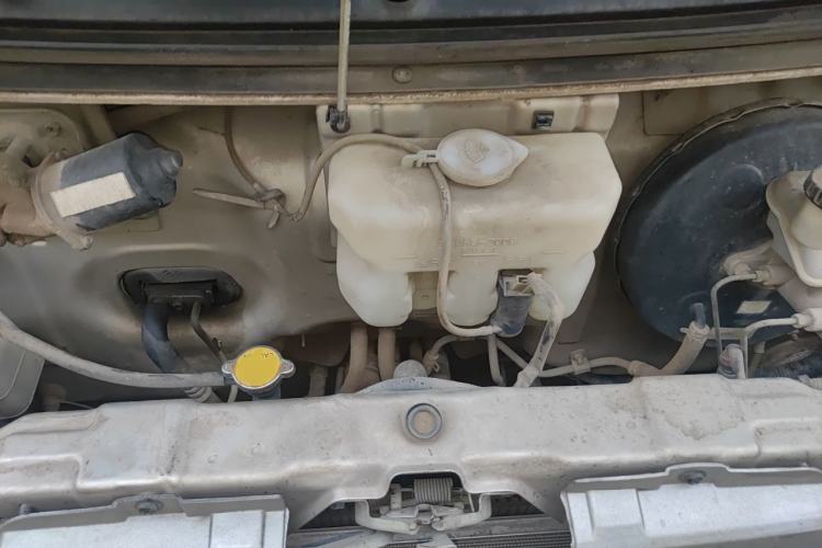 Used Dongfeng Xiaokang C37 2018 1.5L Premium II DK15 Engine Bay