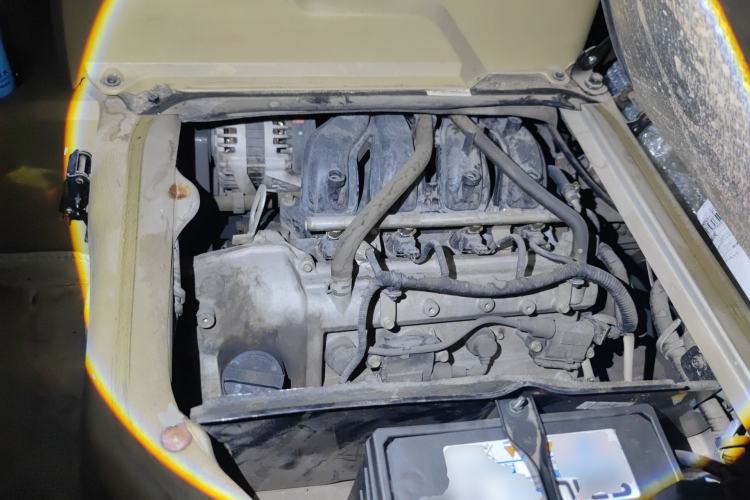 Used Dongfeng Xiaokang C37 2018 1.5L Premium II DK15 Engine Bay