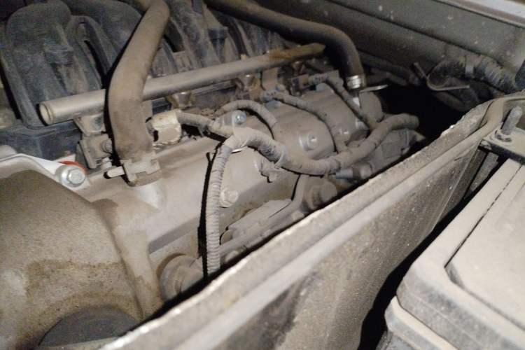 Used Dongfeng Xiaokang C37 2018 1.5L Premium II DK15 Engine Bay Left