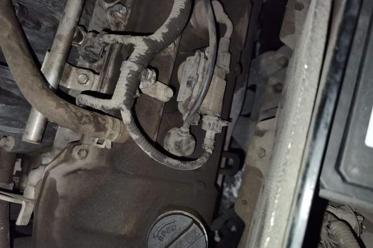 Used Dongfeng Xiaokang C37 2018 1.5L Premium II DK15 Engine Bay Left