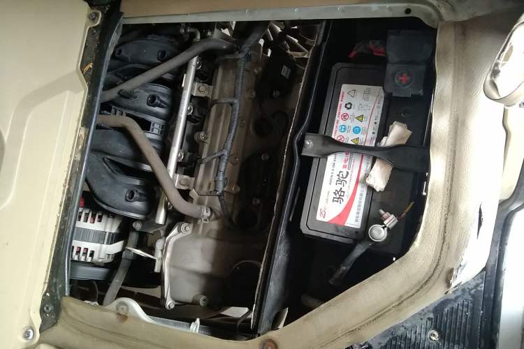 Used Dongfeng Xiaokang C37 2018 1.5L Premium II DK15 Engine Bay Left