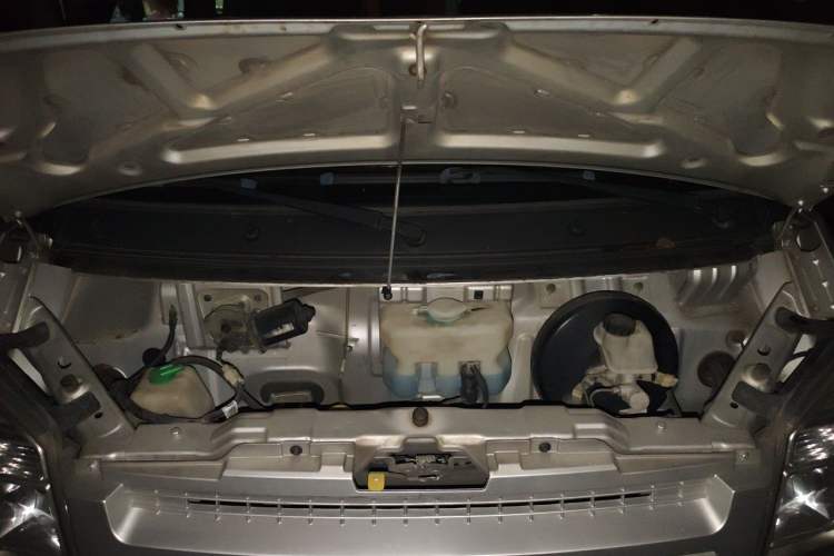 Used Dongfeng Xiaokang C37 2018 1.5L Premium II DK15 Engine Bay