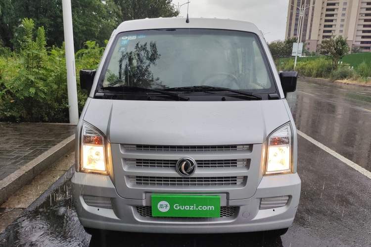 Used Dongfeng Xiaokang C37 2018 1.5L Premium II DK15 Exterior 1