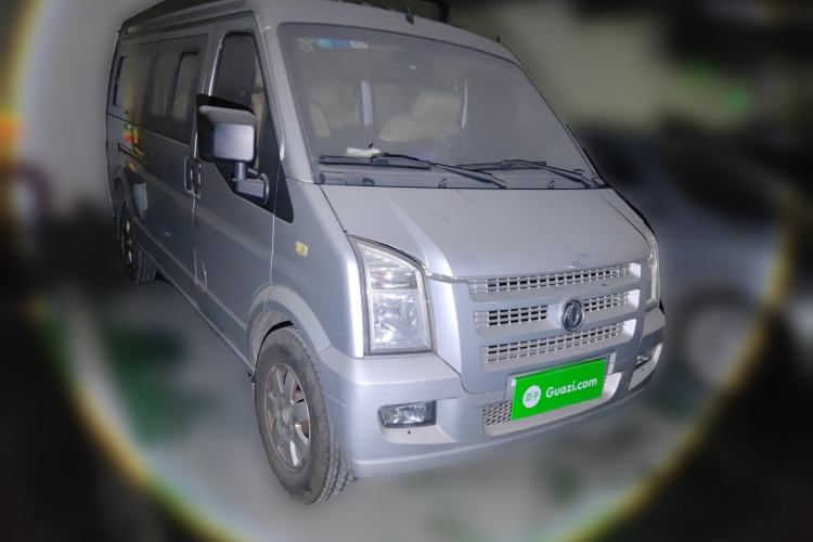 Used Dongfeng Xiaokang C37 2018 1.5L Premium II DK15 Front Right 45 Deg