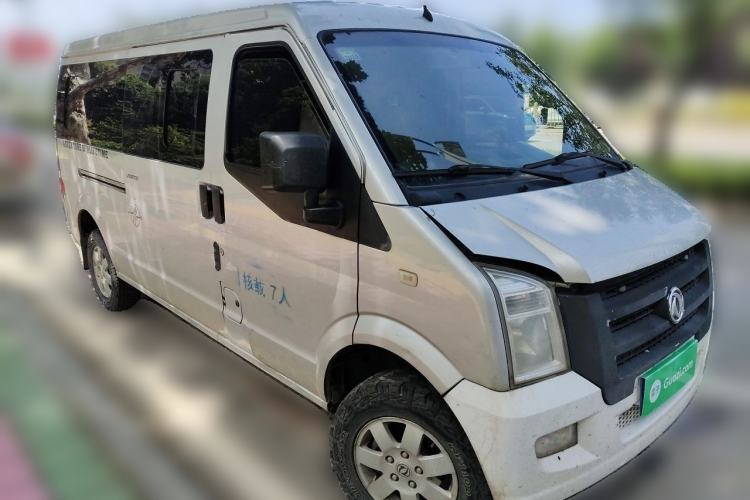 Used Dongfeng Xiaokang C37 2018 1.5L Premium II DK15 Front Right 45 Deg