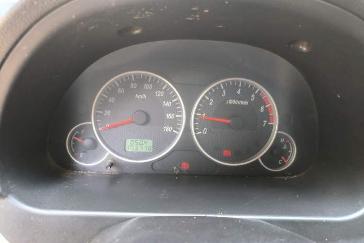 Used Dongfeng Xiaokang C37 2018 1.5L Premium II DK15 Instrument Cluster