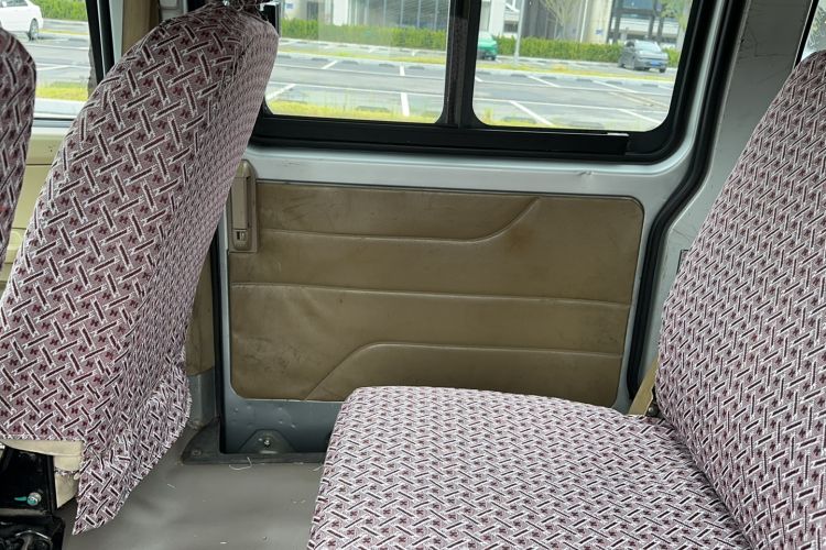 Used Dongfeng Xiaokang C37 2018 1.5L Premium II DK15 Interior 7