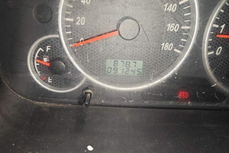 Used Dongfeng Xiaokang C37 2018 1.5L Premium II DK15 Odometer Close Up