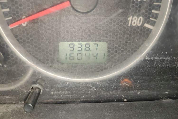 Used Dongfeng Xiaokang C37 2018 1.5L Premium II DK15 Odometer Close Up