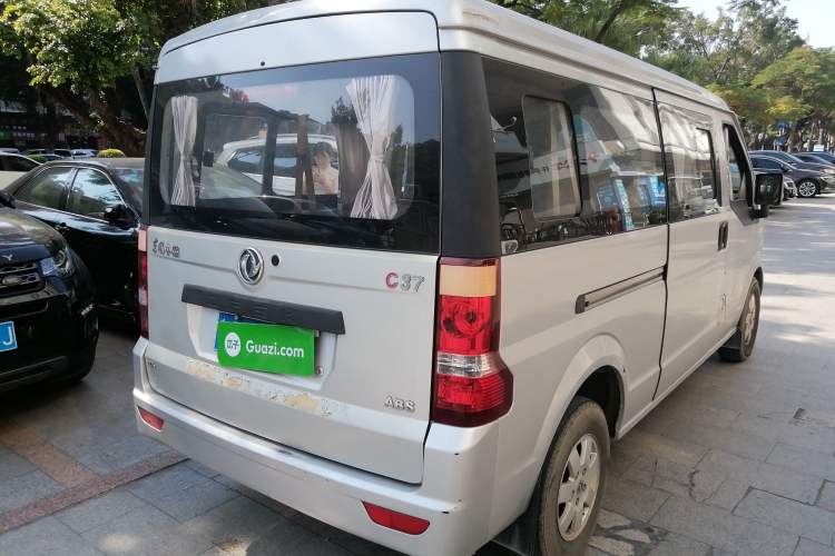 Used Dongfeng Xiaokang C37 2018 1.5L Premium II DK15 Rear Right 45 Deg