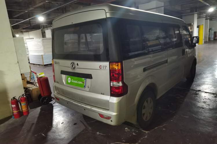 Used Dongfeng Xiaokang C37 2018 1.5L Premium II DK15 Rear Right 45 Deg