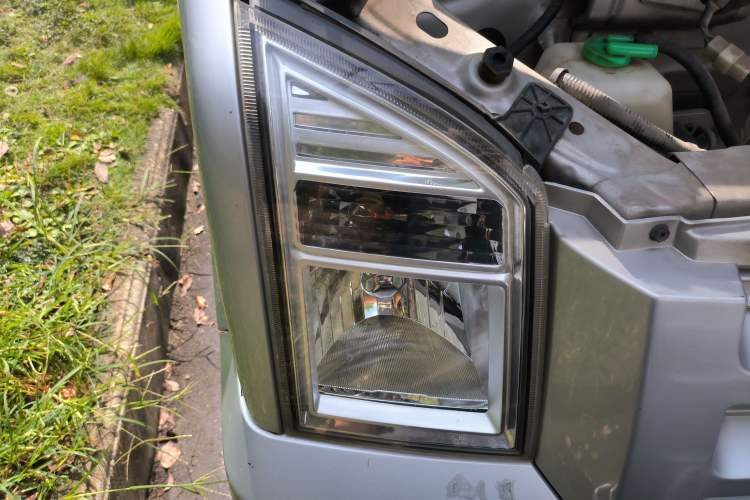 Used Dongfeng Xiaokang C37 2018 1.5L Premium II DK15 Right Front Headlight