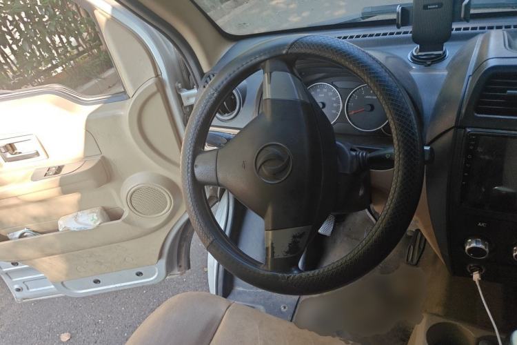 Used Dongfeng Xiaokang C37 2018 1.5L Premium II DK15 Steering Wheel