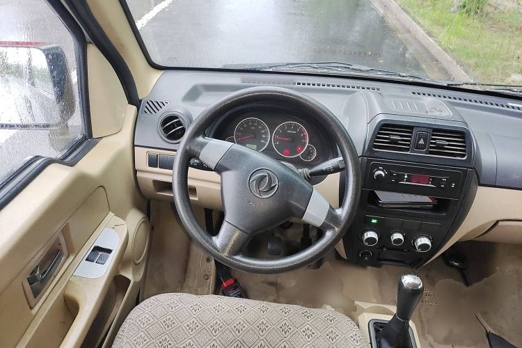Used Dongfeng Xiaokang C37 2018 1.5L Premium II DK15 Steering Wheel