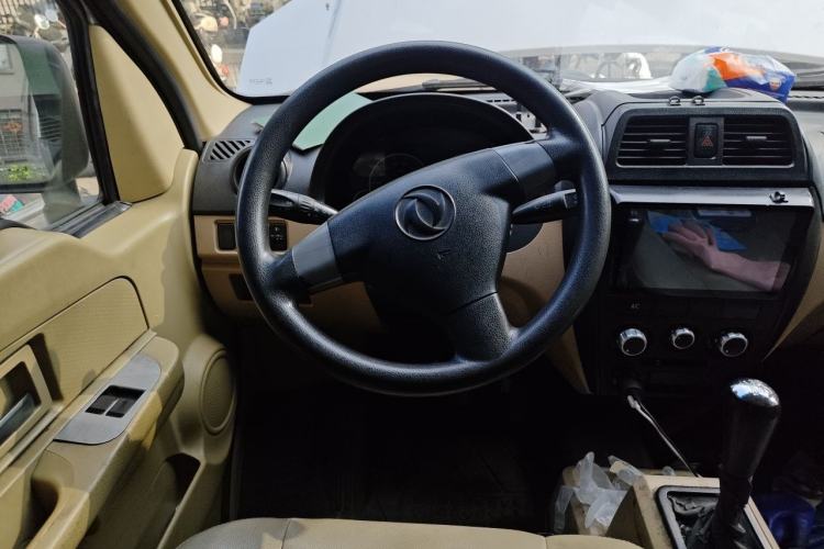 Used Dongfeng Xiaokang C37 2018 1.5L Premium II DK15 Steering Wheel