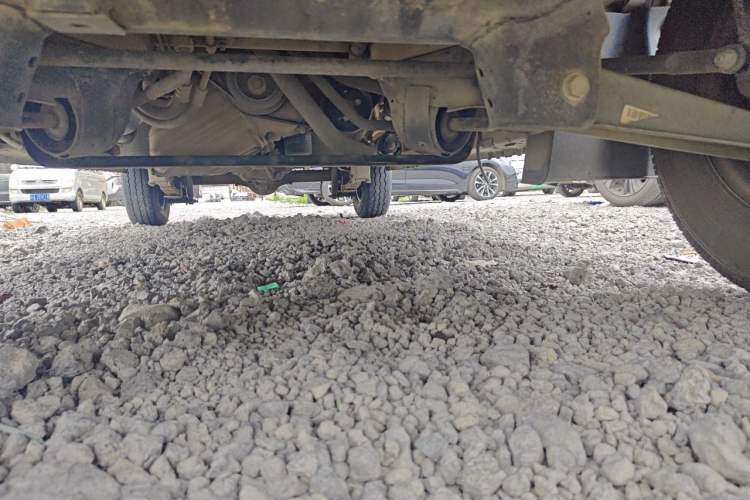 Used Dongfeng Xiaokang C37 2018 1.5L Premium II DK15 Chassis Front