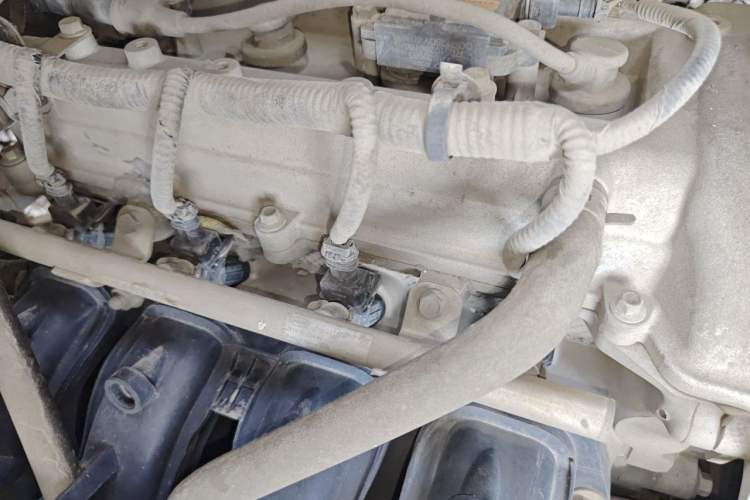 Used Dongfeng Xiaokang C37 2018 1.5L Premium II DK15 Engine Bay Right