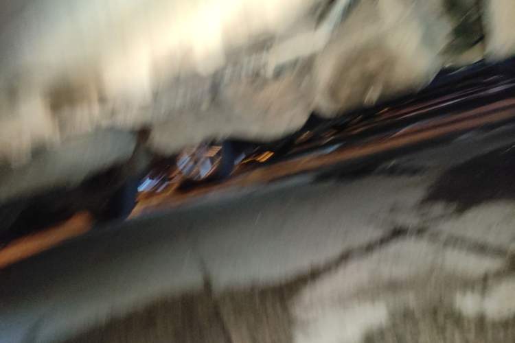 Used Dongfeng Xiaokang C37 2019 1.5L Standard II China VI Emission Standard DK15 Chassis Front Right