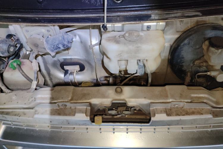 Used Dongfeng Xiaokang C37 2019 1.5L Standard II China VI Emission Standard DK15 Engine Bay
