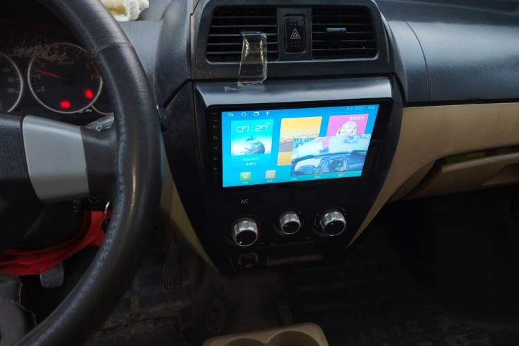 Used Dongfeng Xiaokang C37 2019 1.5L Standard II China VI Emission Standard DK15 Audio And AC Panel