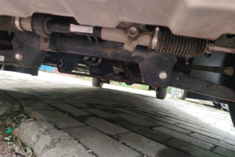 Used Dongfeng Xiaokang C37 2019 1.5L Standard II China VI Emission Standard DK15 Chassis Front