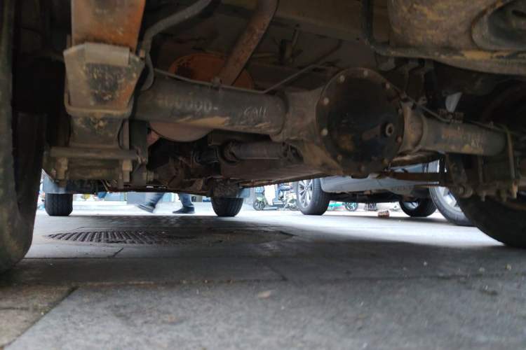Used Dongfeng Xiaokang C37 2019 1.5L Standard II China VI Emission Standard DK15 Chassis Rear Left