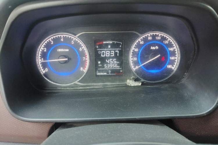 Used Dongfeng Xiaokang C37 2019 1.5L Comfort Edition China VI DK15 Odometer Close Up