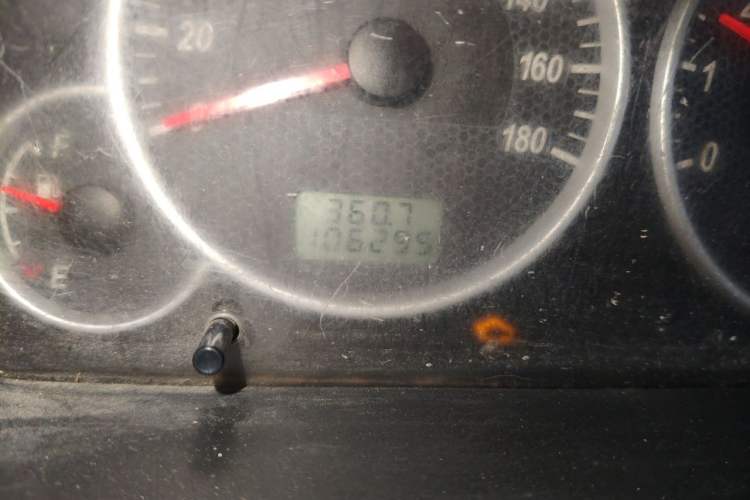 Used Dongfeng Xiaokang C37 2019 1.5L Standard II China VI Emission Standard DK15 Odometer Close Up