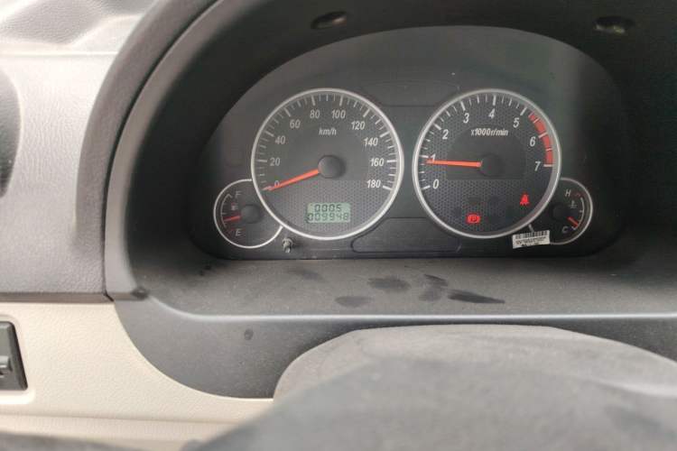 Used Dongfeng Xiaokang C37 2019 1.5L Standard II China VI Emission Standard DK15 Odometer Close Up