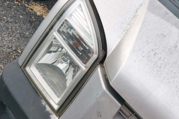 Used Dongfeng Xiaokang C37 2019 1.5L Standard II China VI Emission Standard DK15 Right Front Headlight