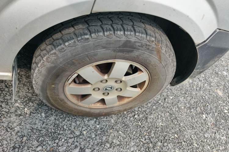 Used Dongfeng Xiaokang C37 2019 1.5L Standard II China VI Emission Standard DK15 Right Front Wheel Hub