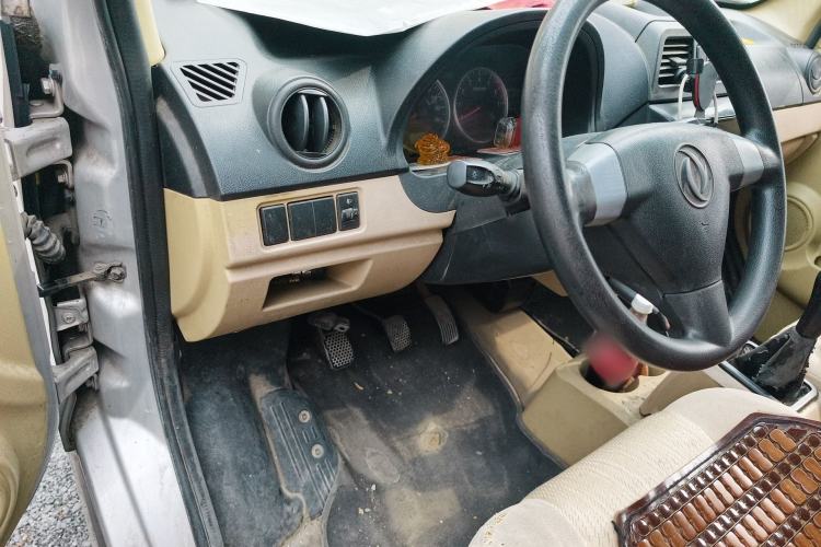 Used Dongfeng Xiaokang C37 2019 1.5L Standard II China VI Emission Standard DK15 Steering Wheel