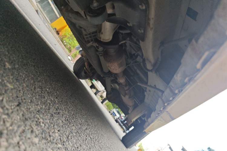 Used Dongfeng Xiaokang C37 2019 1.5L Standard II China VI Emission Standard DK15 Chassis Front Left