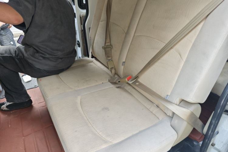 Used Dongfeng Xiaokang C37 2019 1.5L Standard II China VI Emission Standard DK15 Left Rear Seat