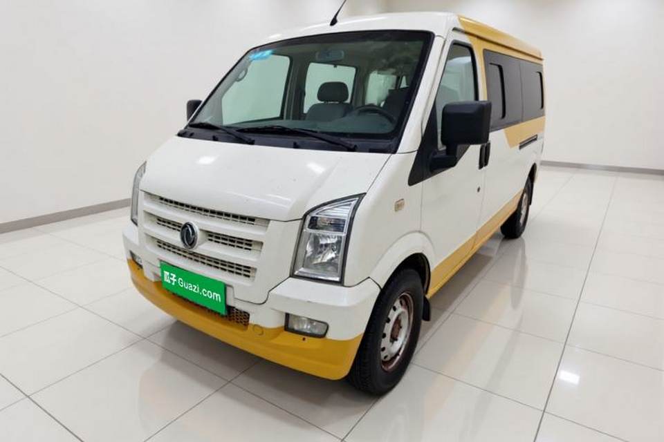 Dongfeng Xiaokang C37 2019