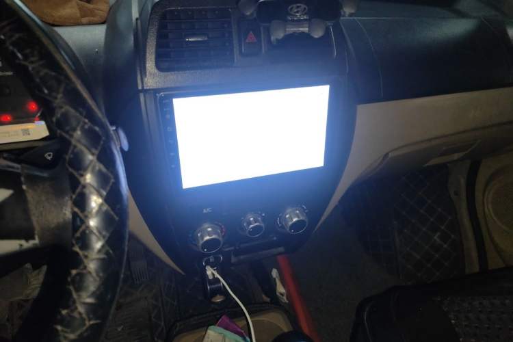 Used Dongfeng Xiaokang C37 2019 1.5L Standard II China VI Emission Standard DK15 Audio And AC Panel