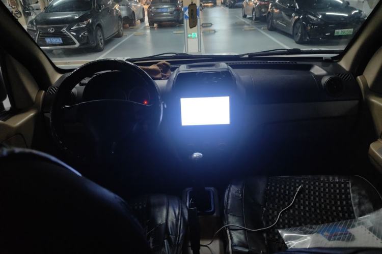 Used Dongfeng Xiaokang C37 2019 1.5L Standard II China VI Emission Standard DK15 Center Console