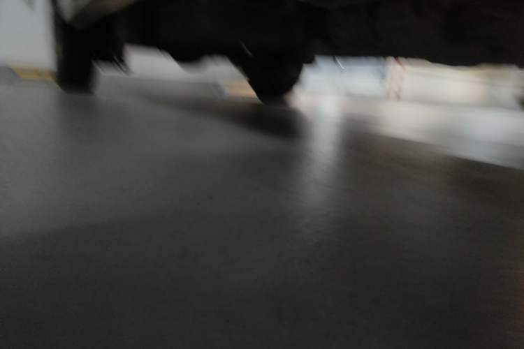 Used Dongfeng Xiaokang C37 2019 1.5L Standard II China VI Emission Standard DK15 Chassis Front Right